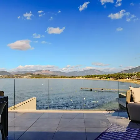 Appartement Le Galatee ,t2 Luxe Pieds Dans L'eau