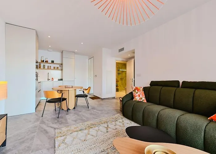 Daire Le Galatee ,t2 Luxe Pieds Dans L'eau Porticcio (Corsica)